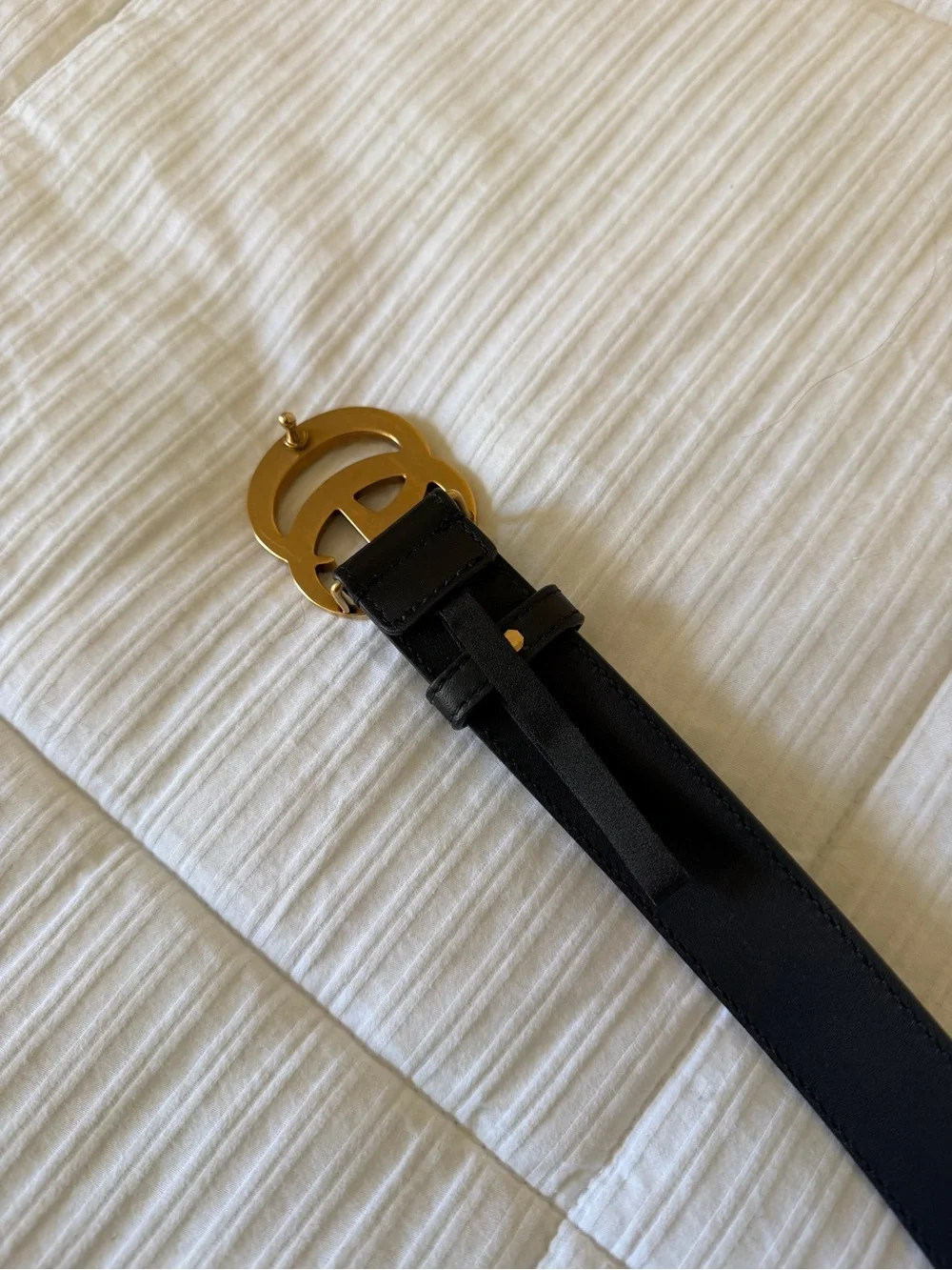 Gucci belt & Drawstring Dust Pouch